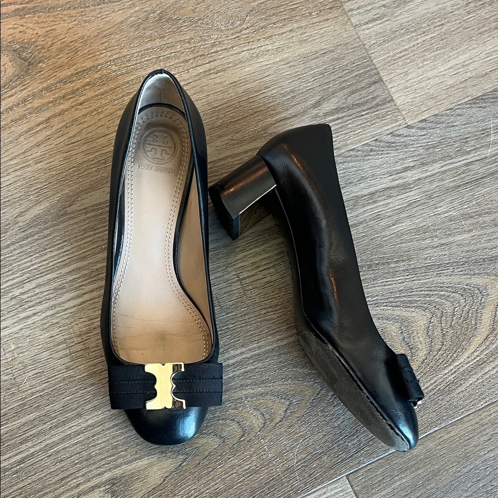 Tory Burch Gemini Link Black Leather Bow Logo Pumps Heels Size 7